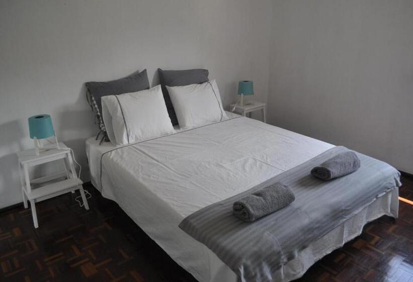 پانسیون F! Lisbon Guest House