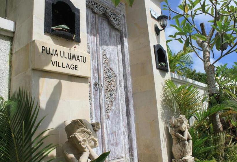 بنسيون Puja Uluwatu Village