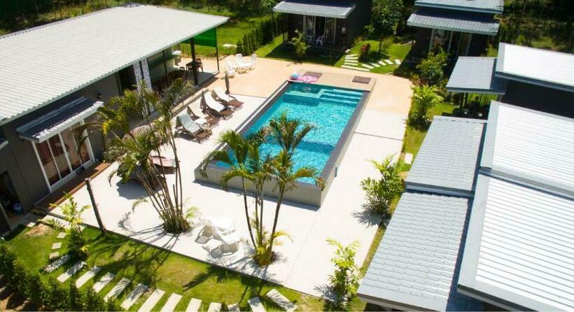 Курорт The Herbal Khao Lak