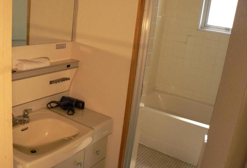 ריוקאן Shirasakiso