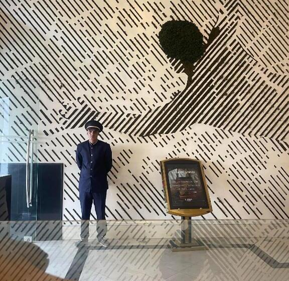 Windsor Hotel City Center