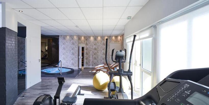 Отель Aigue Marine