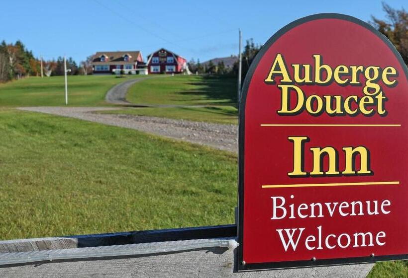 فندق صغير Auberge Doucet Inn