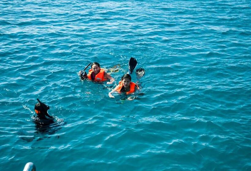 הוסטל Bb Dorm Koh Kood