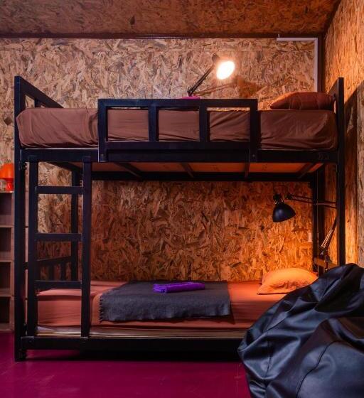 הוסטל Bb Dorm Koh Kood