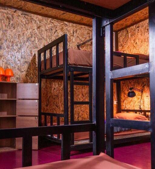 הוסטל Bb Dorm Koh Kood