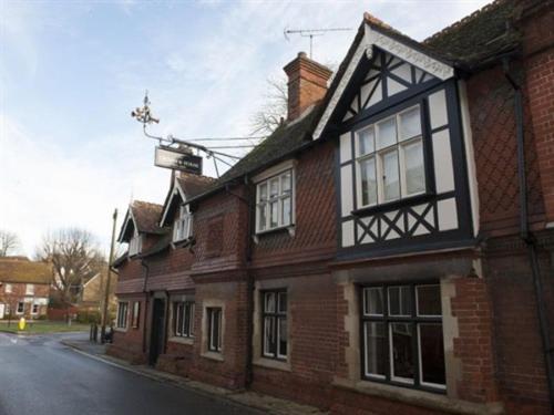 旅馆 Crown & Horns