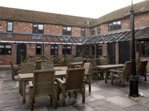 旅馆 Crown & Horns