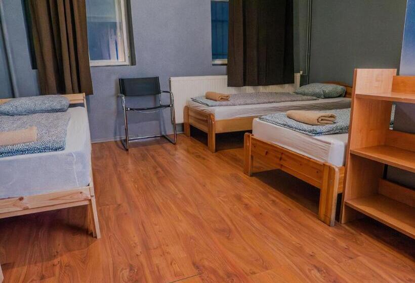 هاستل Deep Guest House