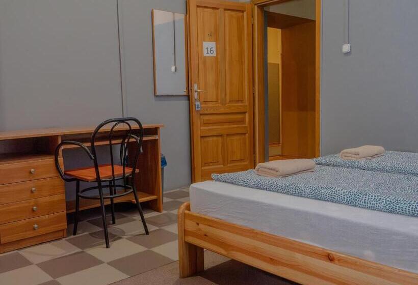 هاستل Deep Guest House