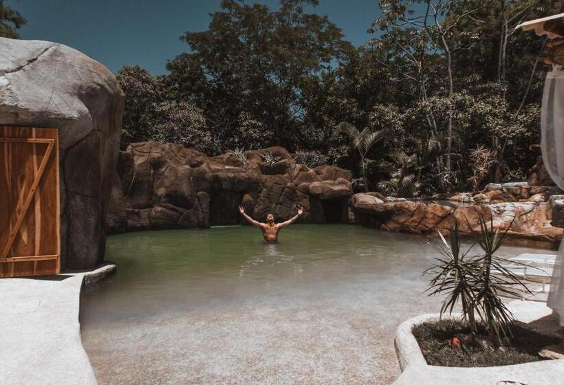 ユースホステル Pousada Caminho Das Cachoeiras