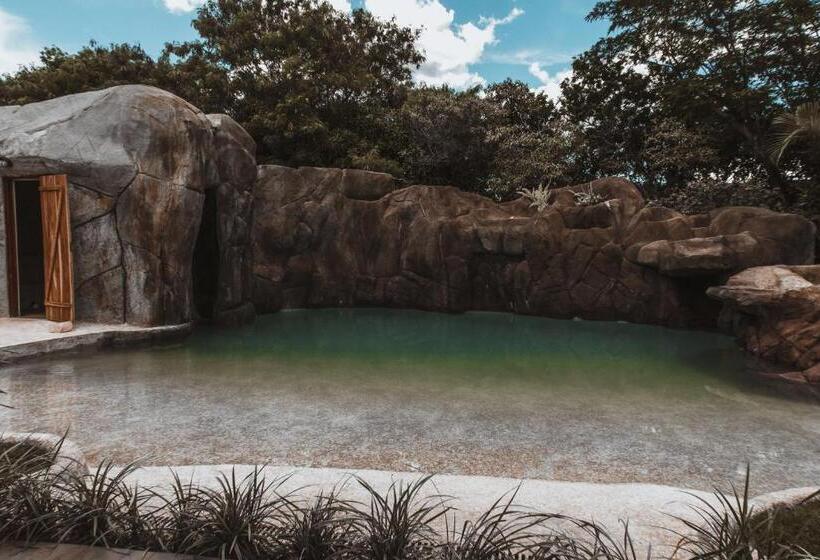 ユースホステル Pousada Caminho Das Cachoeiras