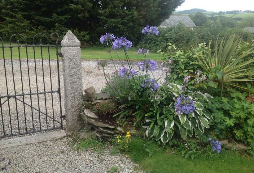 مبيت وإفطار Bradridge Farm