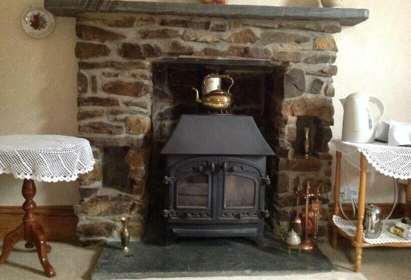 مبيت وإفطار Bradridge Farm