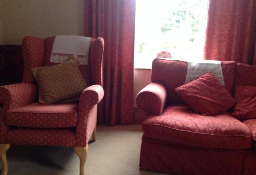 مبيت وإفطار Bradridge Farm