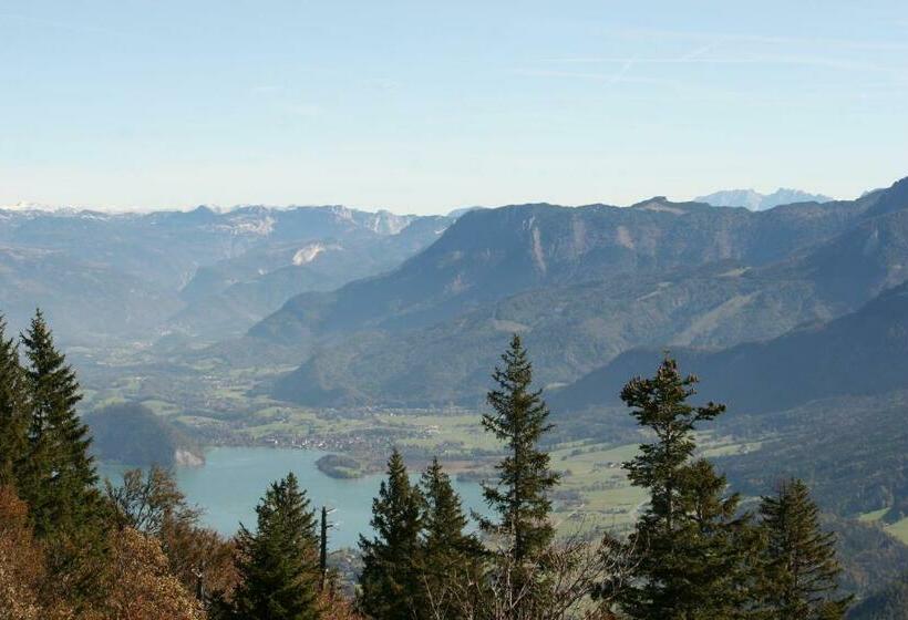 مبيت وإفطار Haus Salzkammergut