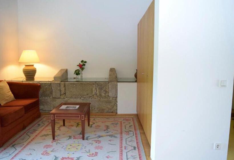 צימר Mosteiro De S. Cristovao De Lafoes