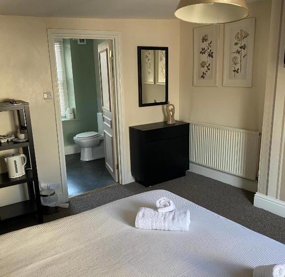 ベッドアンドブレックファースト The Queens