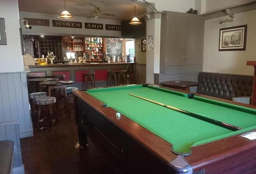 ベッドアンドブレックファースト The Queens