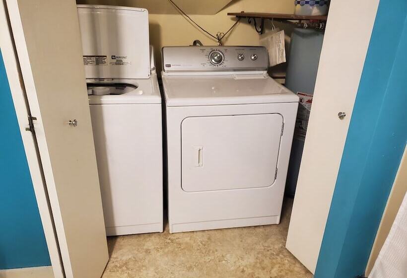 ベッドアンドブレックファースト The Weis Mansion