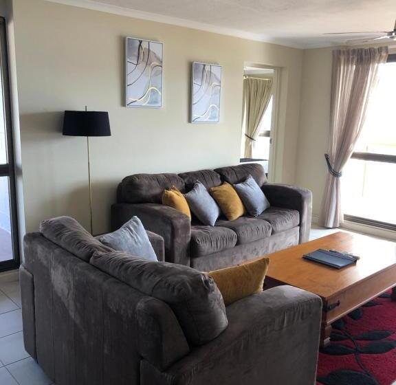 Coral Towers Holiday Suites