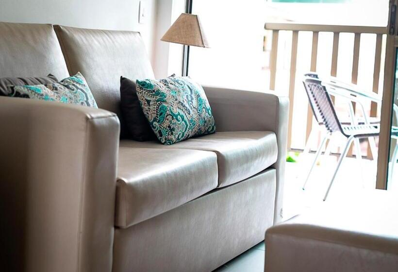 Flat Beach Class Muro Alto 1107