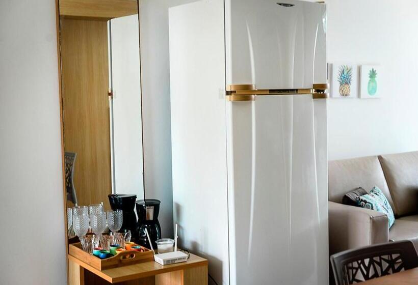 Flat Beach Class Muro Alto 1107