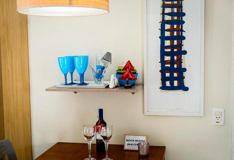 Flat Beach Class Muro Alto 1107