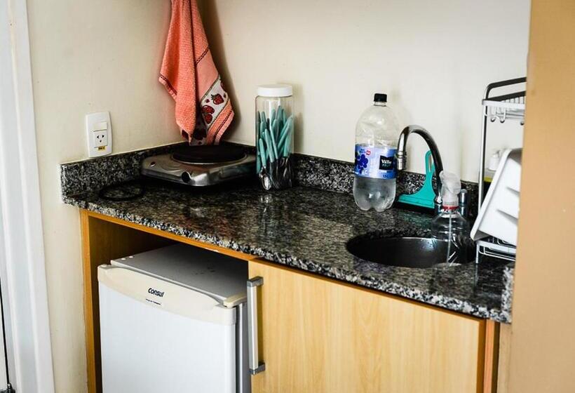 Flat Beach Class Muro Alto 1107