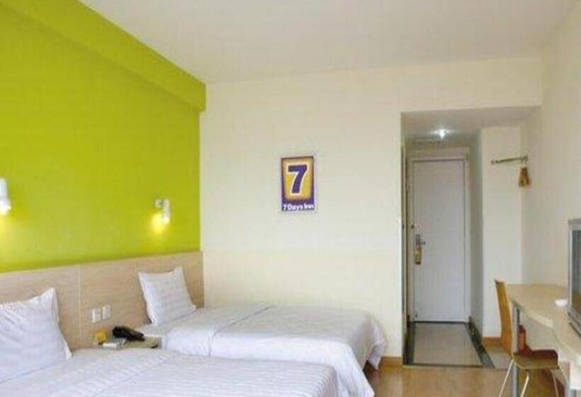 호텔 7 Days Inn Shangqiu Xiayi Kongzu Avenue