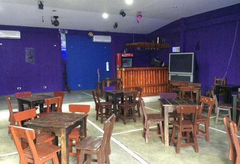 호텔 Campestre Los Tucanes