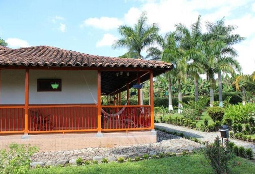 호텔 Campestre Los Tucanes