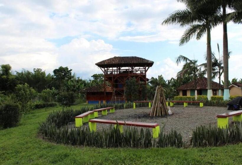 호텔 Campestre Los Tucanes