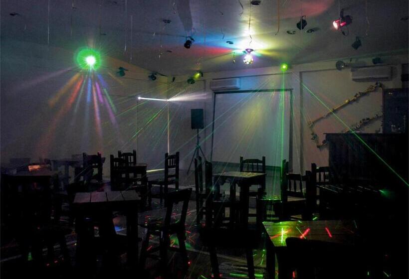 호텔 Campestre Los Tucanes