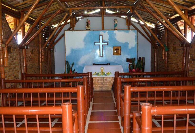 호텔 Campestre Los Tucanes