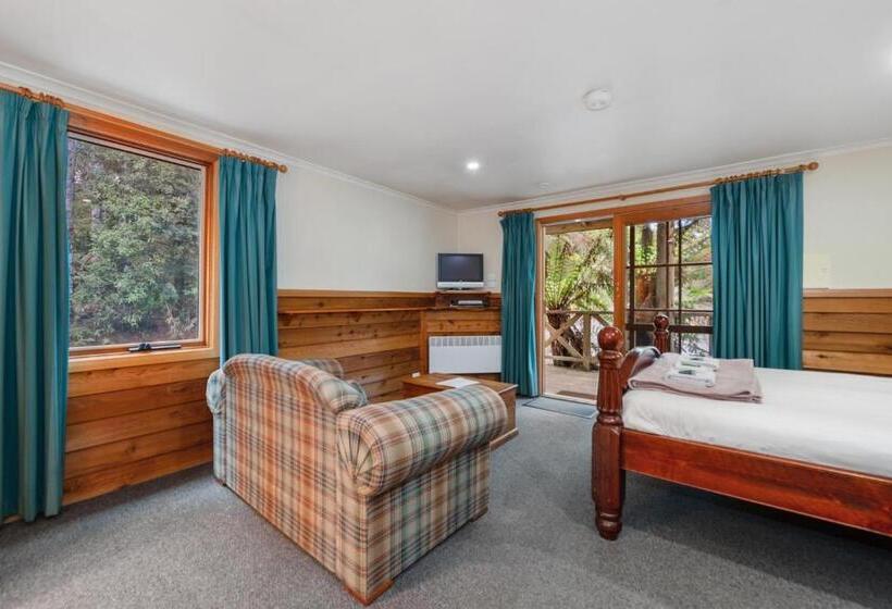 فندق Cradle Forest Inn