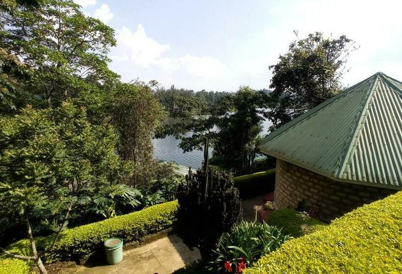 هتل Crater Bay Cottages