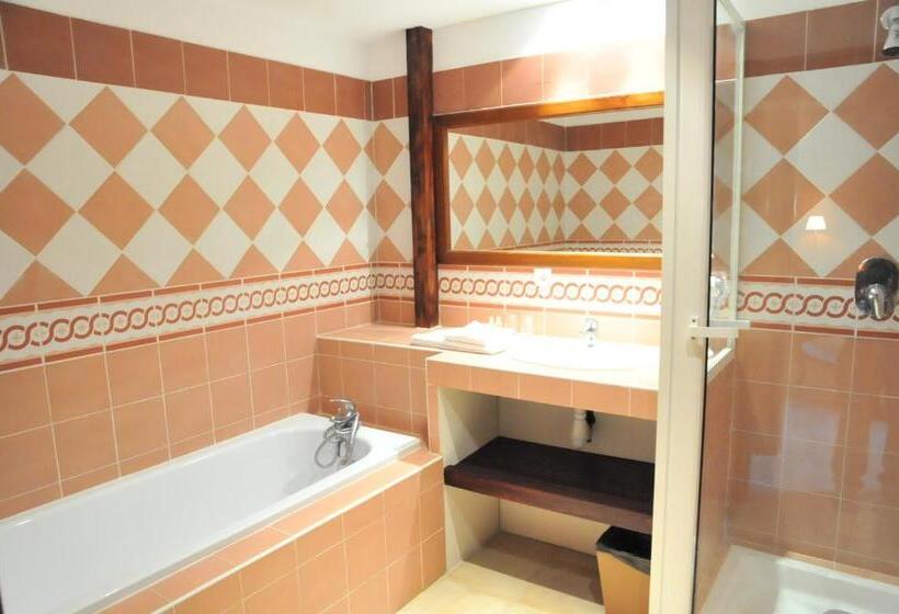 ホテル Domaine Du Grand Malherbes