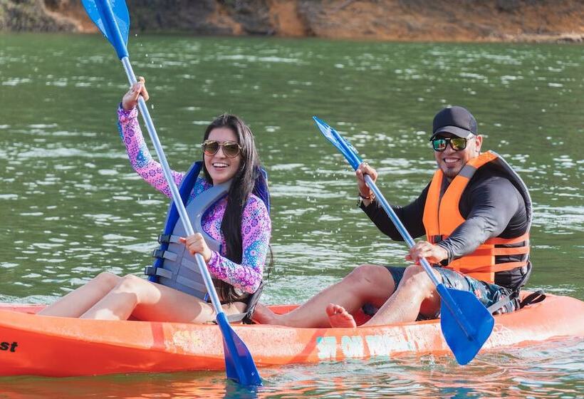 ホテル Glamping The Mountain