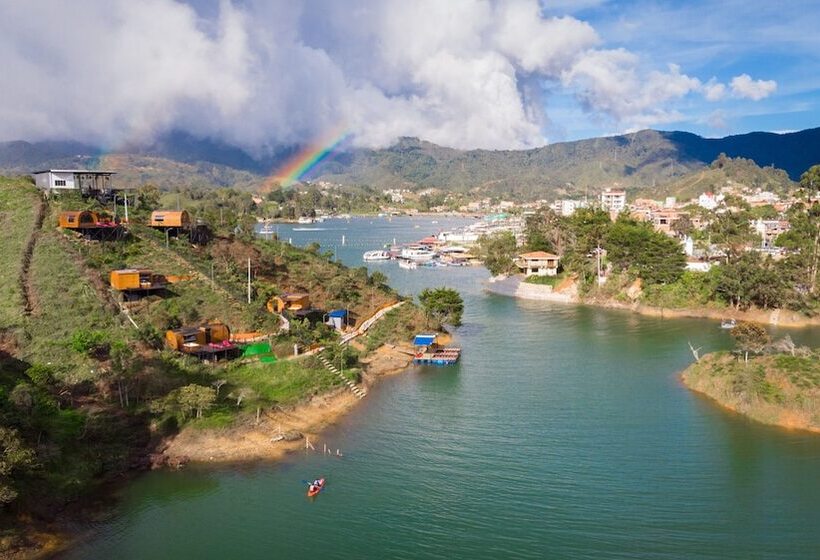 ホテル Glamping The Mountain