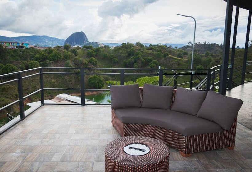 ホテル Glamping The Mountain