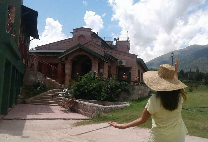 هتل Hosteria Buenavista