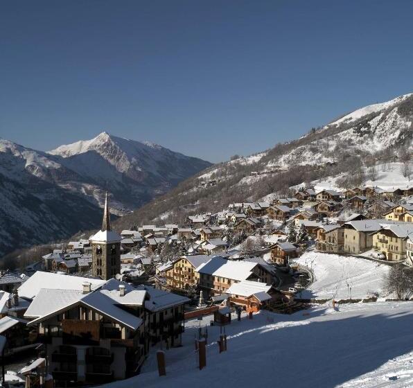 Отель Hôtel Saint Martin