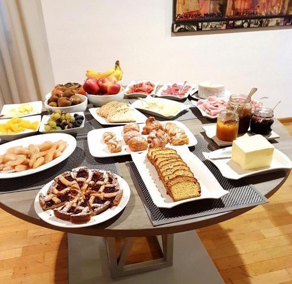 בית מלון כפרי Il Cascinalenuovo