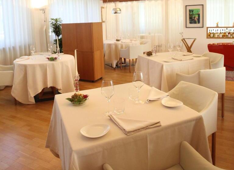 בית מלון כפרי Il Cascinalenuovo