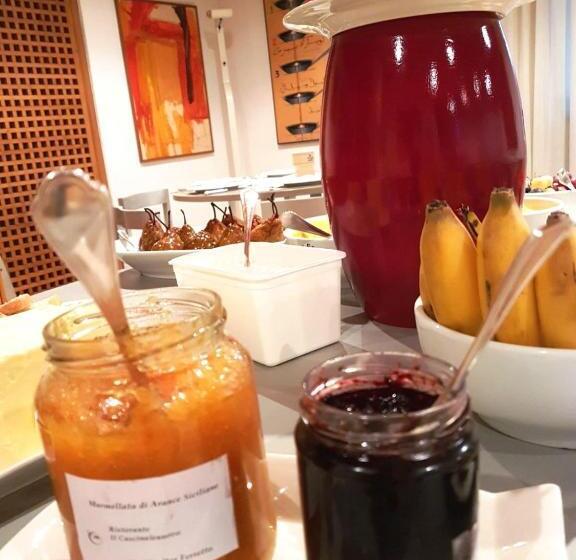 בית מלון כפרי Il Cascinalenuovo