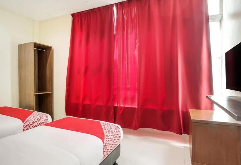 בית מלון כפרי Kavanas  Taiping