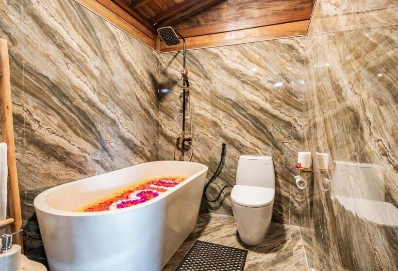 בית מלון כפרי Kirani Joglo Villa Bali By Mahaputra