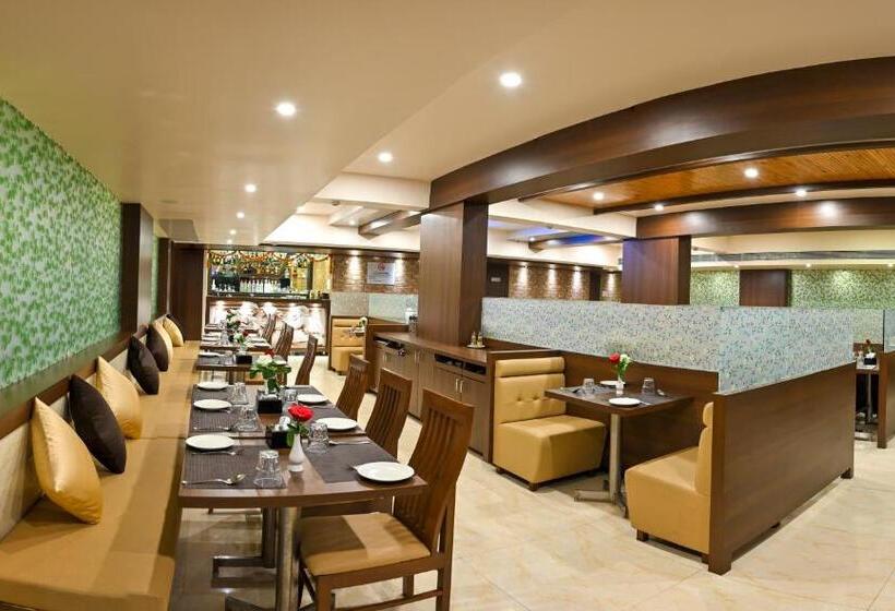 בית מלון כפרי Laxmi Empire