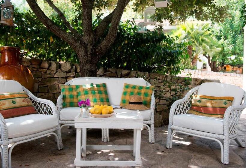 Отель Masseria Salinola